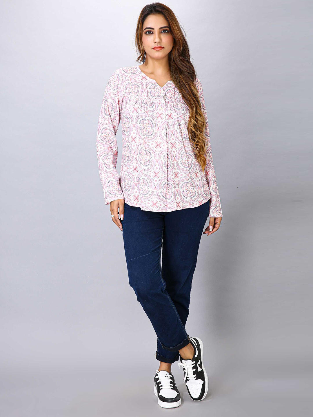 

MAIYEE Floral Print Round Neck Shirt Style Top, Purple