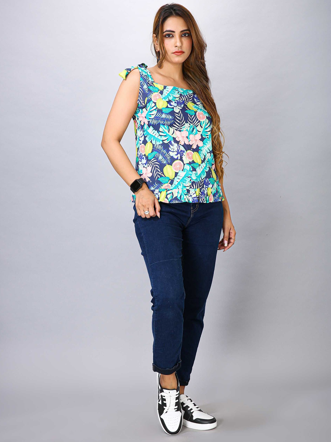 

MAIYEE Floral Printed Shoulder Straps Casual Top, Blue