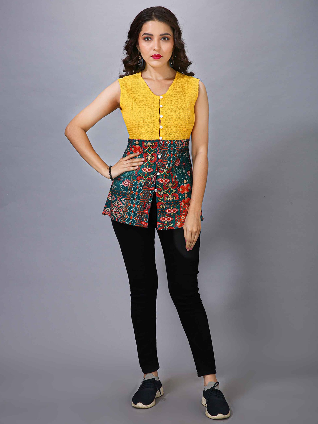 

MAIYEE V-Neck Sleeveless Print Top, Yellow