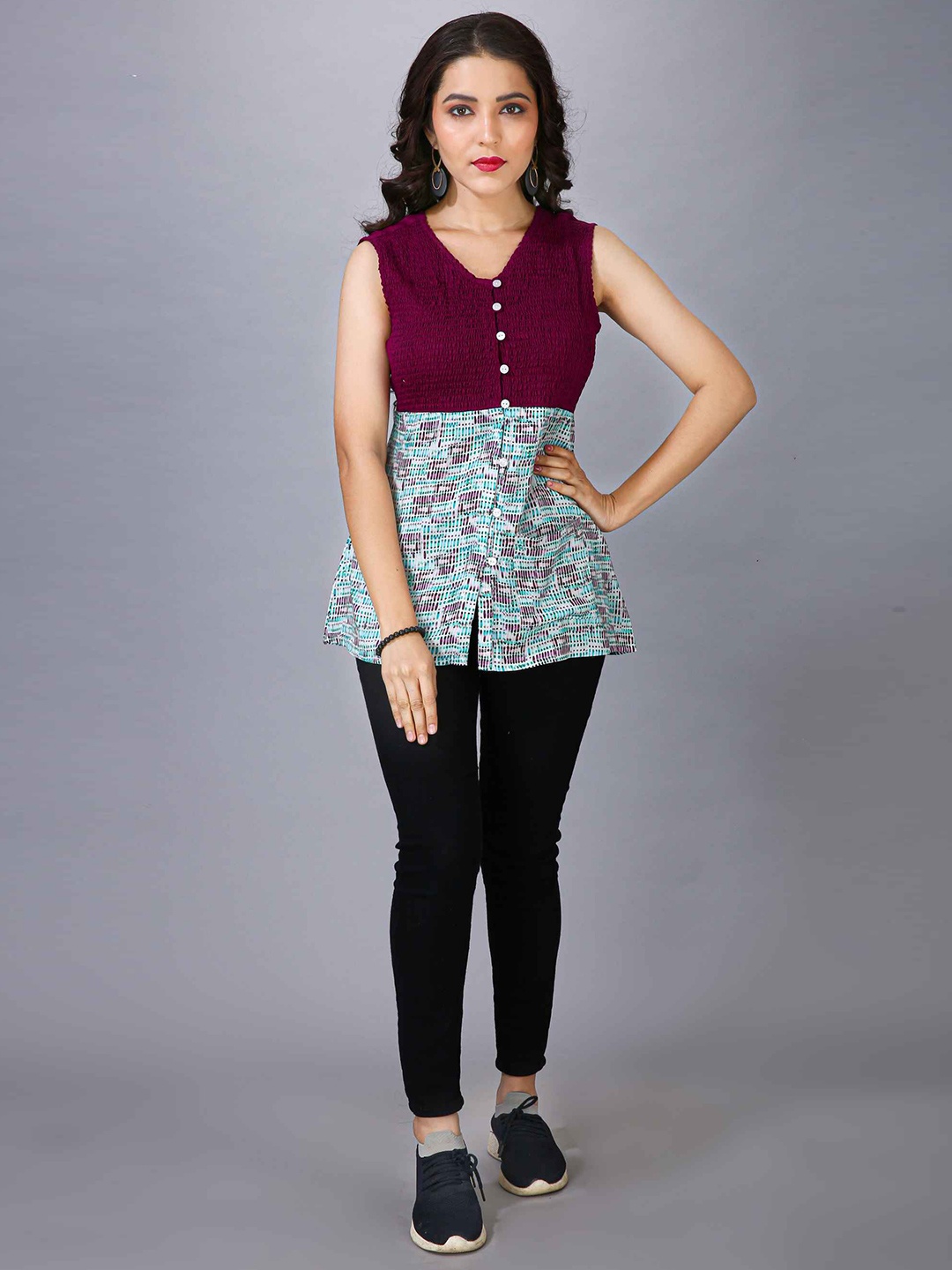 

MAIYEE V-Neck Sleeveless Printed Top, Purple