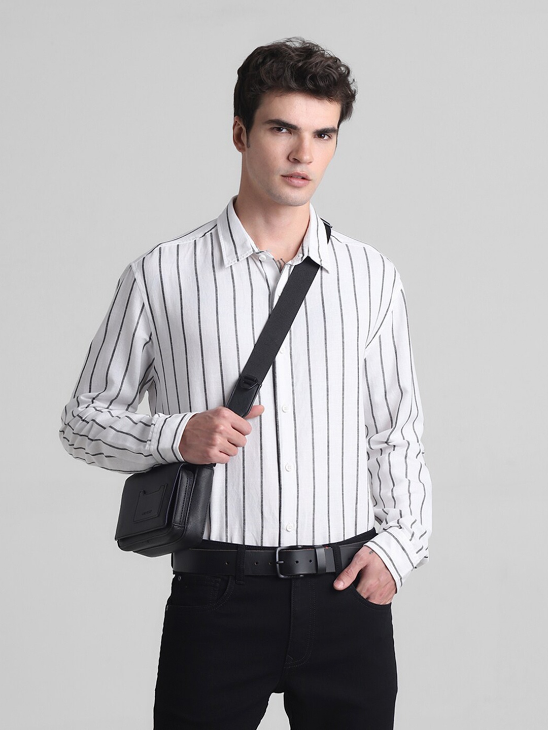 

Jack & Jones Vertical Striped Spread Collar Casual Shirt, White