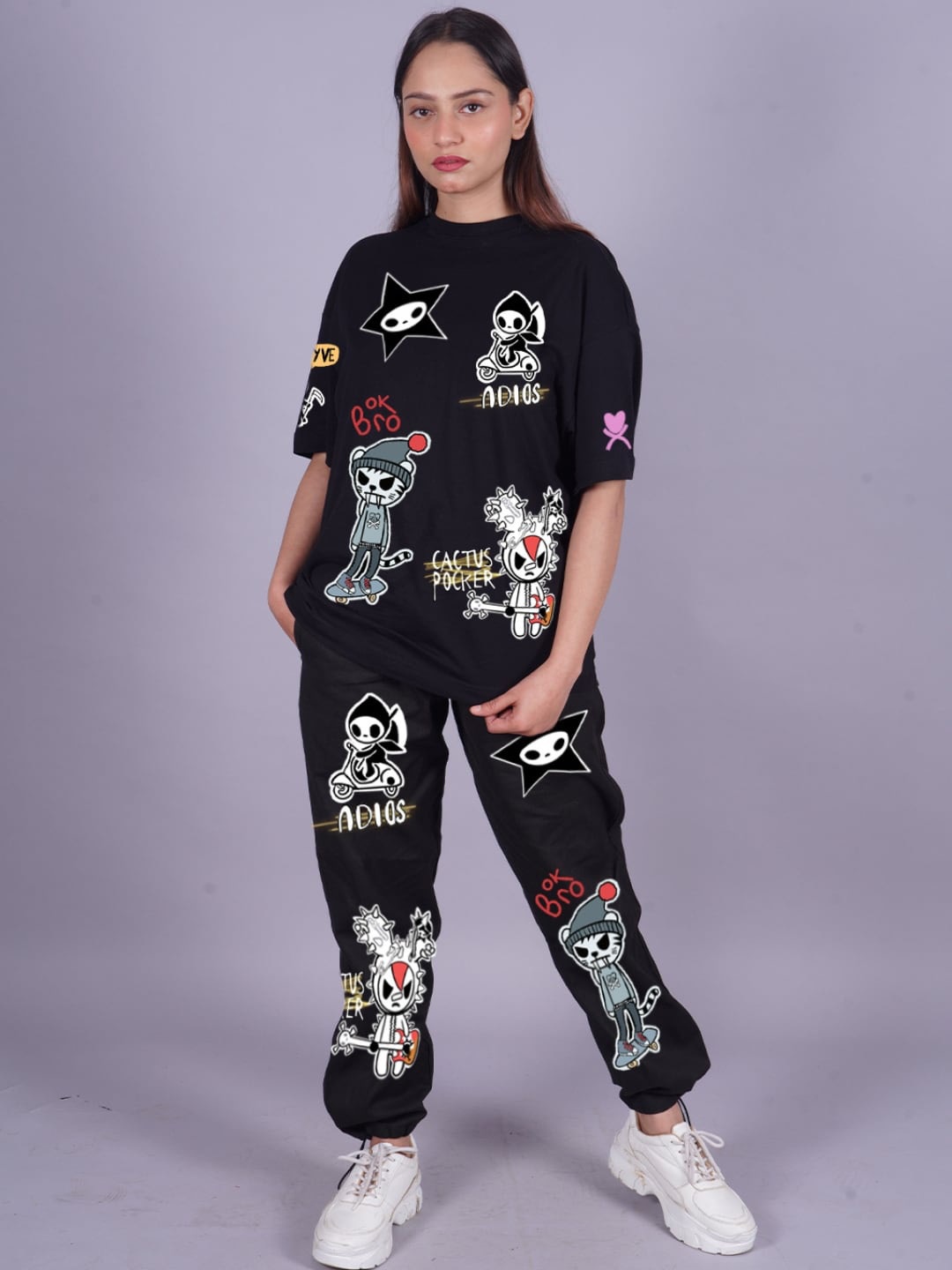 

VYVE Graphic Printed Pure Cotton Oversized T-Shirt With Joggers, Black