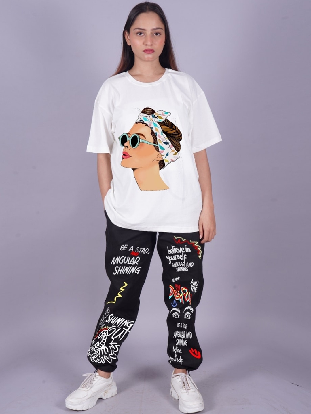 

VYVE Graphic Printed Oversized Pure Cotton T-shirt & Joggers, White
