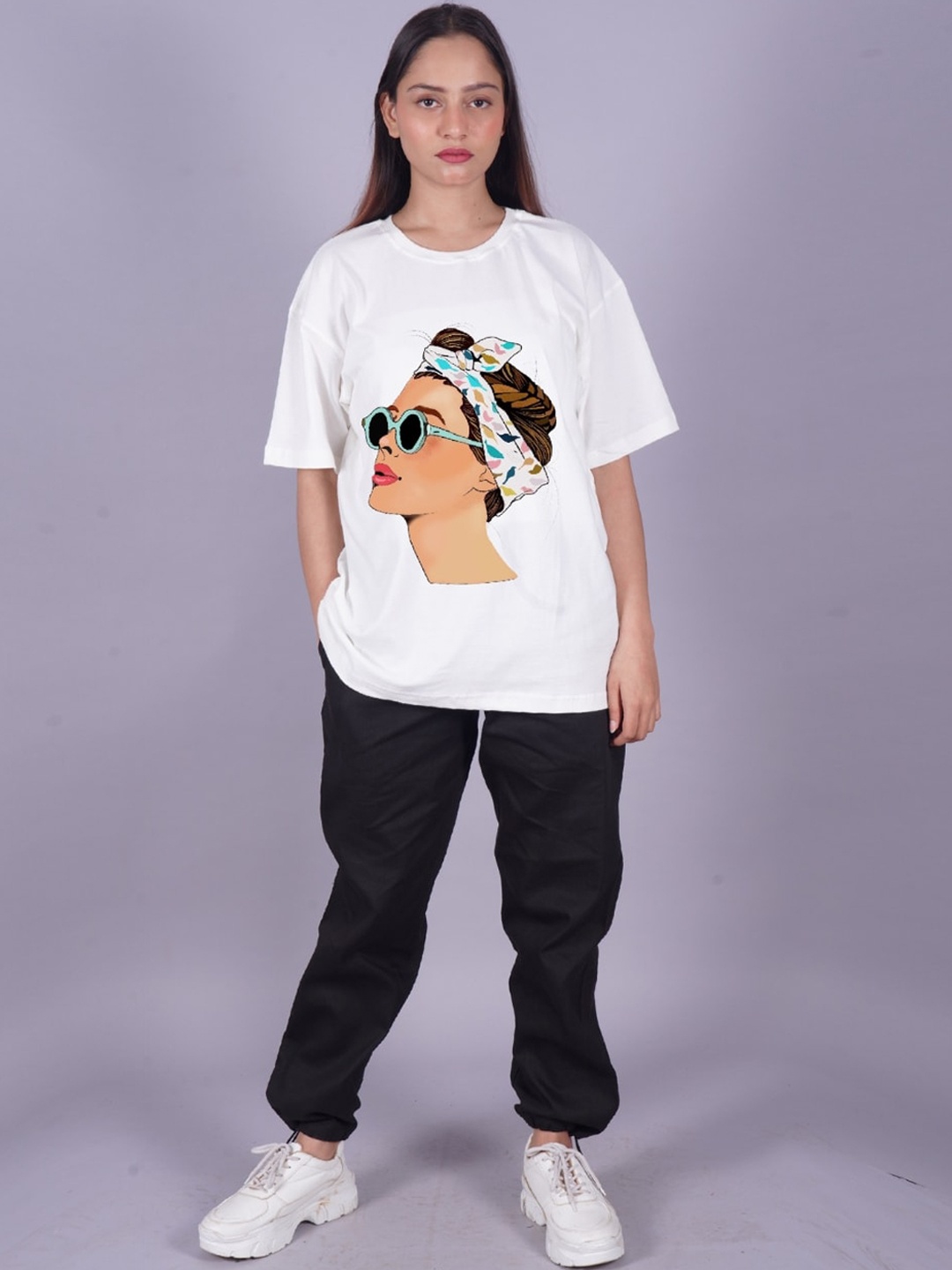 

VYVE Printed Pure Cotton Oversized T-shirt With Trousers, White