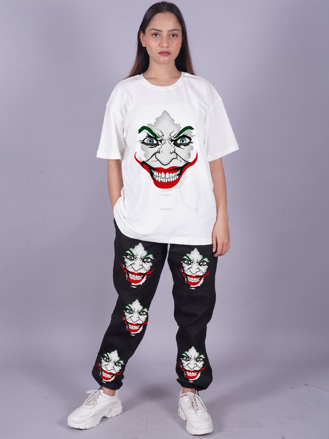 

VYVE Graphic Printed Oversized T-Shirt With Joggers, White