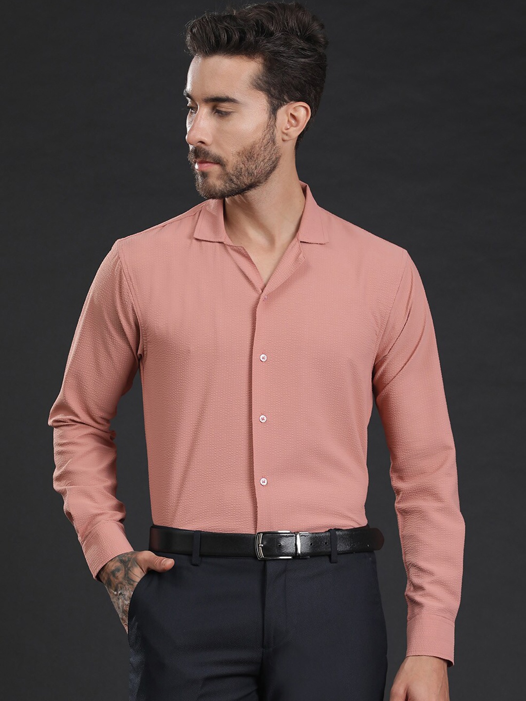 

JAVINISHKA India Slim Fit Self Design Lightweight Seersucker Casual Shirt, Pink