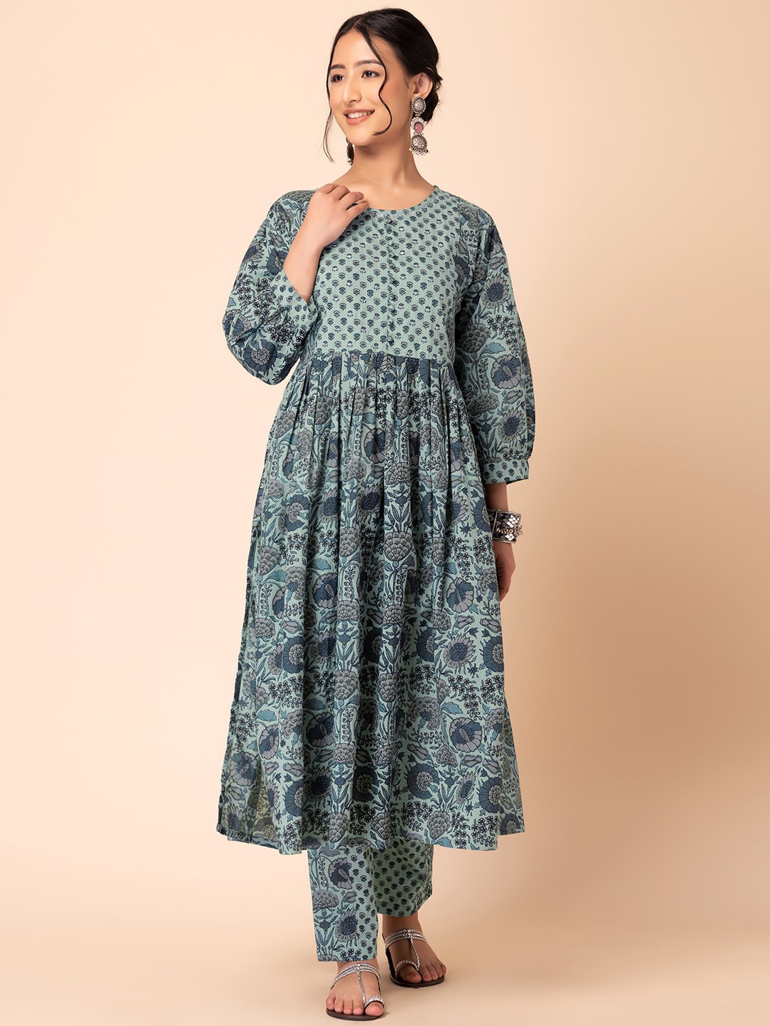 

INDYA Floral Printed Pure Cotton High-Slit Anarkali Kurta With Trousers, Green