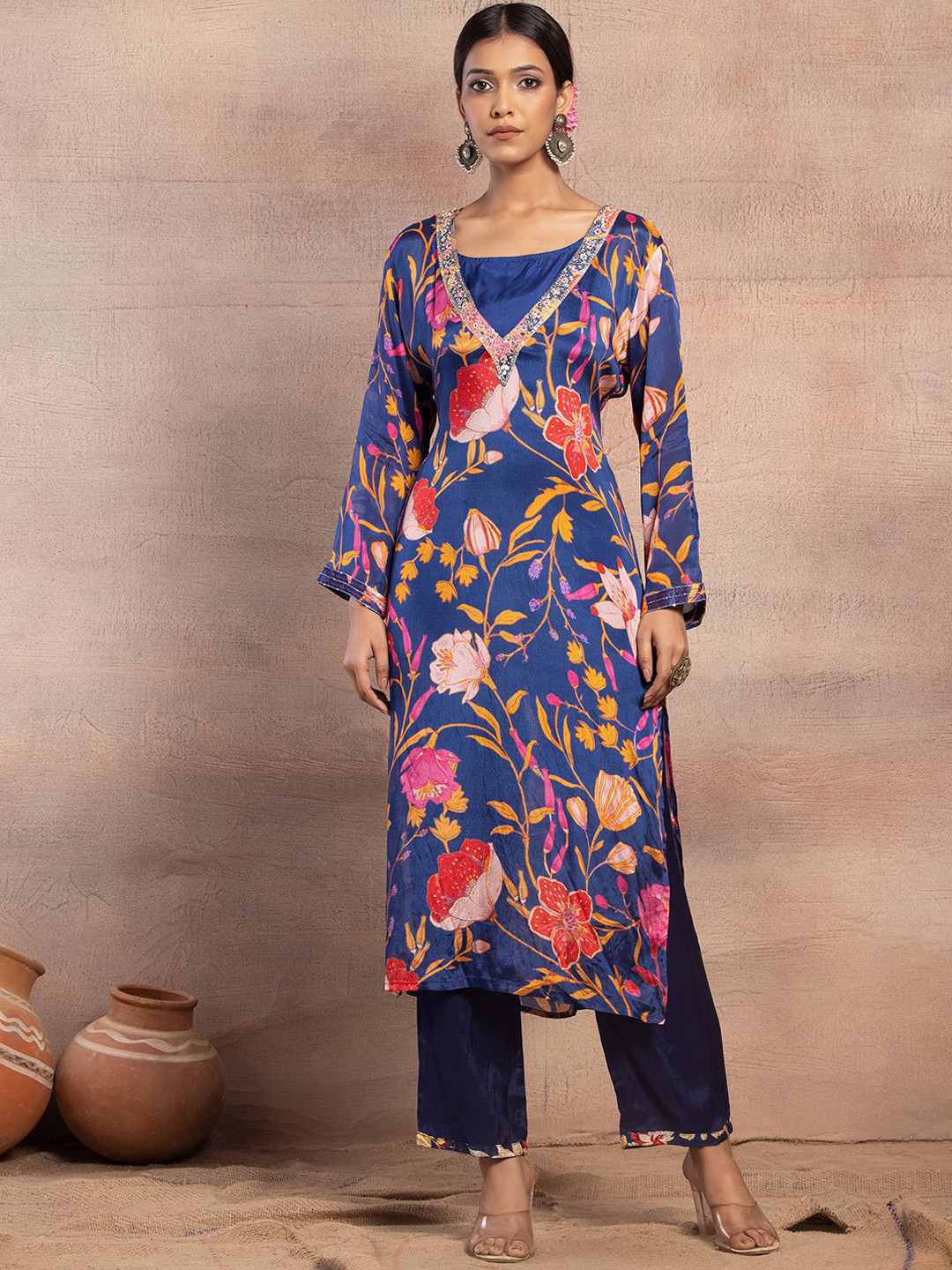

INDYA Floral Printed Sequinned Straight Kurta With Trouser Set, Blue