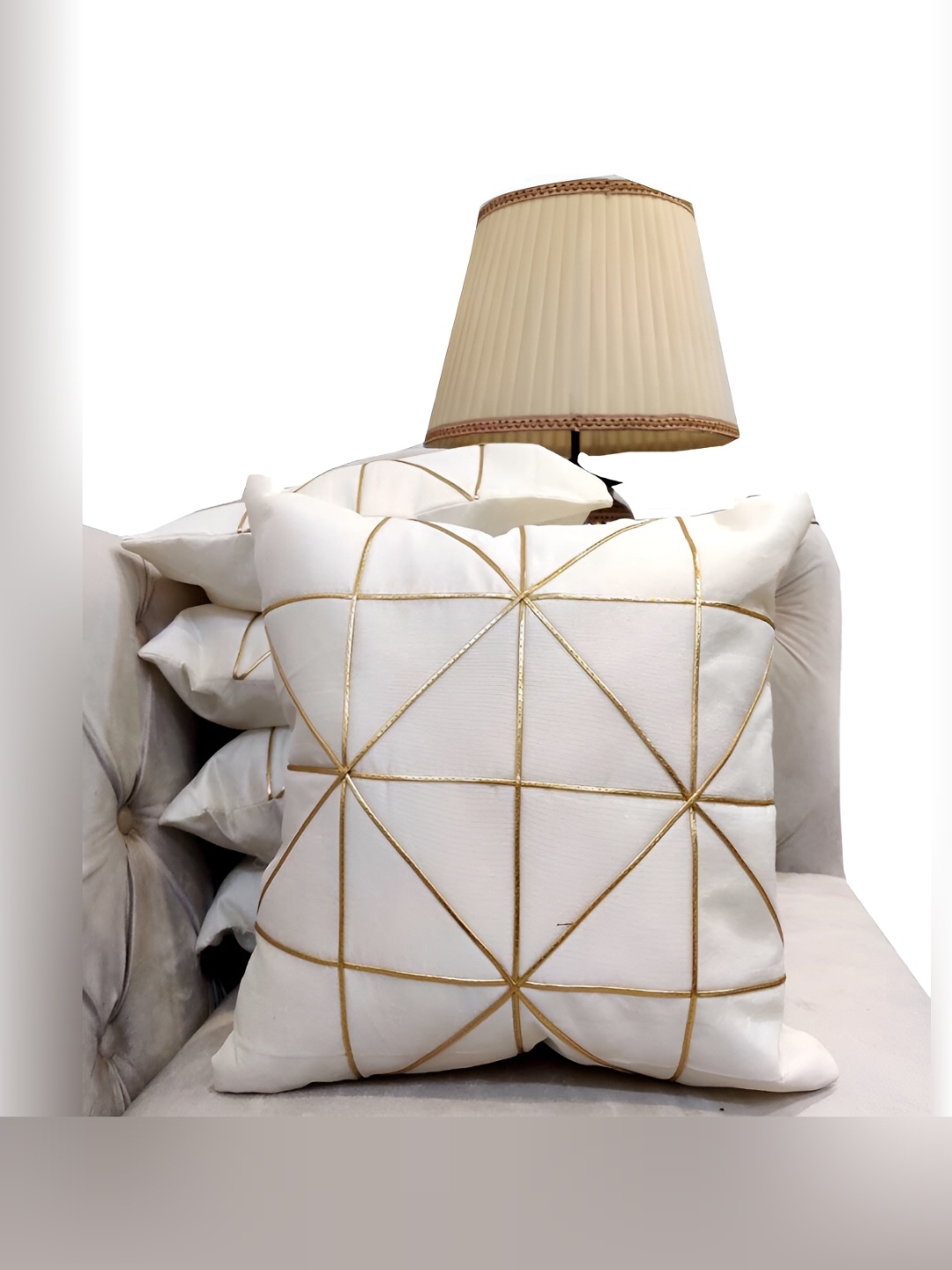 

Good Vibes White & Beige 5 Pieces Geometric Square Cushion Covers