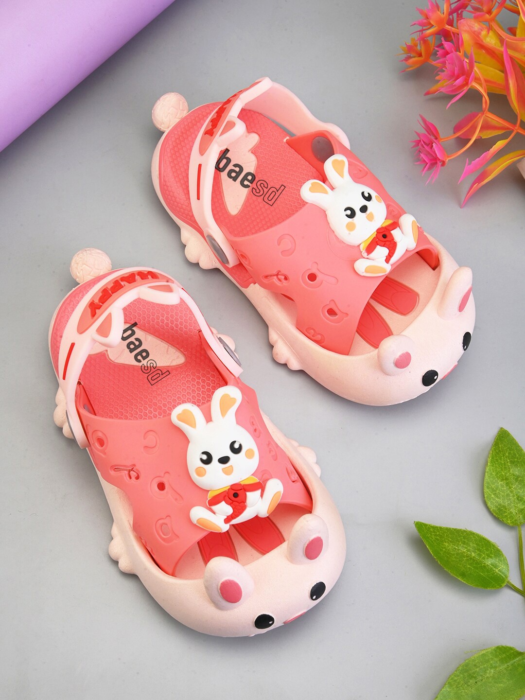 

BAESD Kids Self Design Clogs, Pink