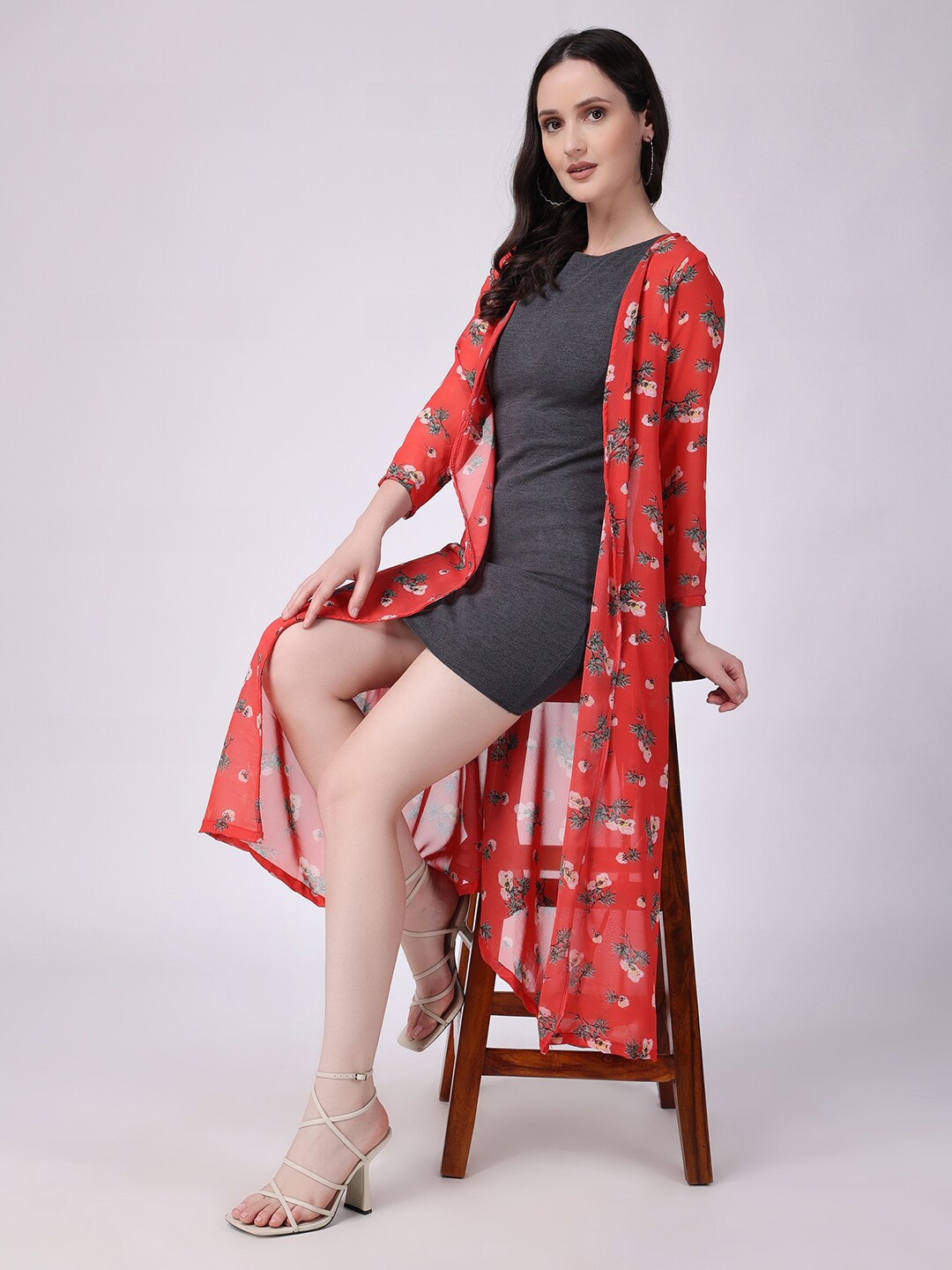 

SCORPIUS Printed Chiffon Open Front Longline Shrug, Red