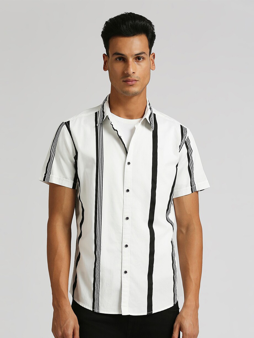 

Pepe Jeans Vertical Striped Pure Cotton Twill Casual Shirt, White