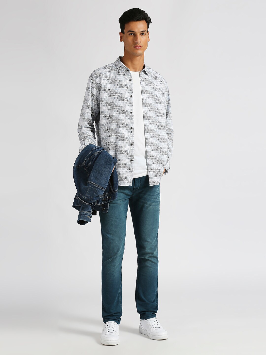 

Pepe Jeans Geometric Printed Pure Cotton Twill Casual Shirt, Grey