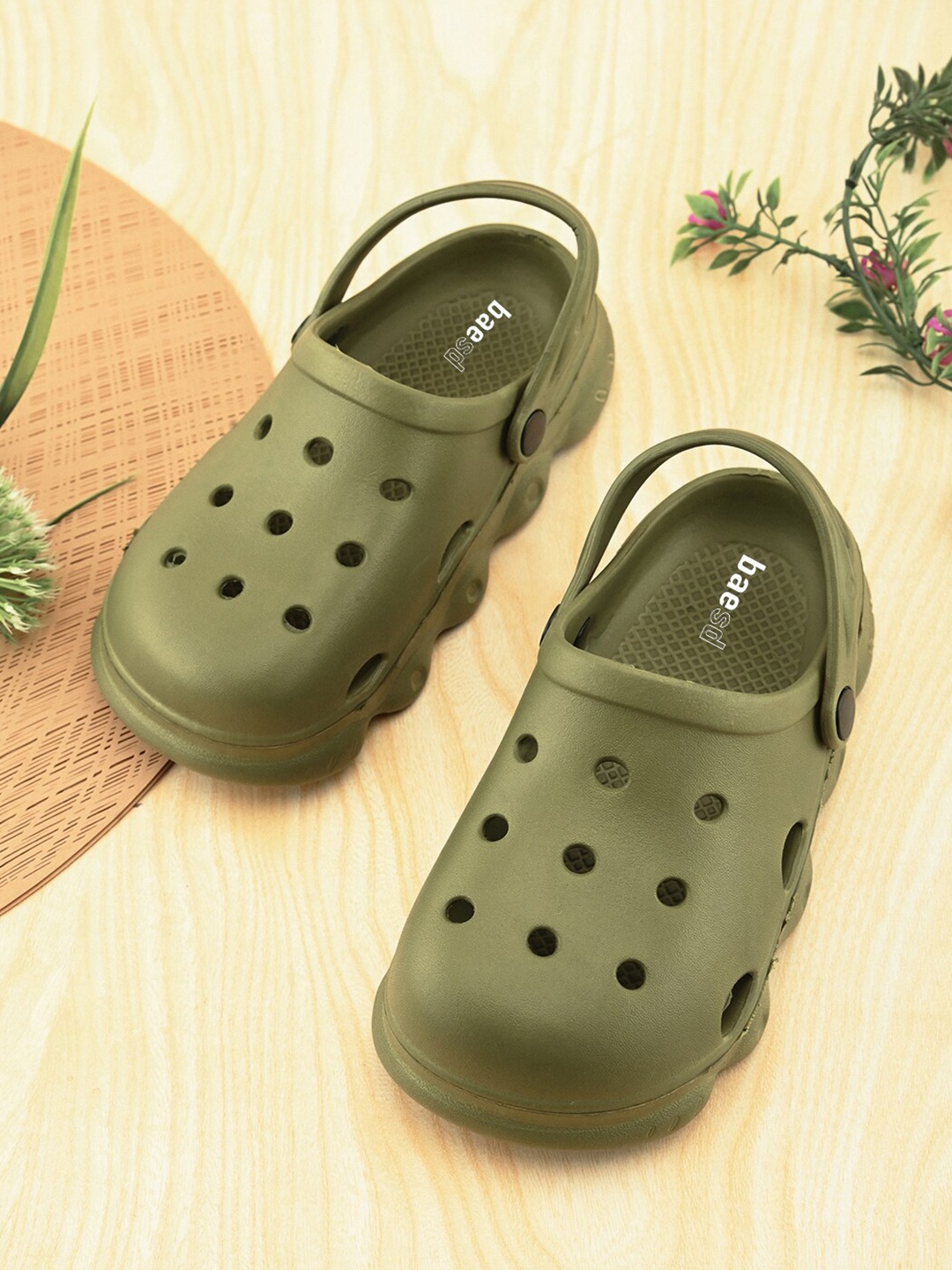 

BAESD Kids Self Design Clogs, Olive