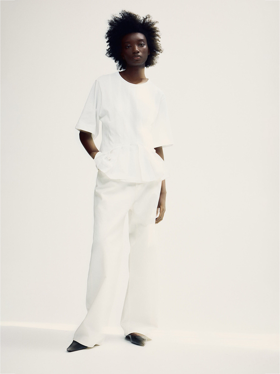 

H&M Pure Cotton Waisted T-shirt, White