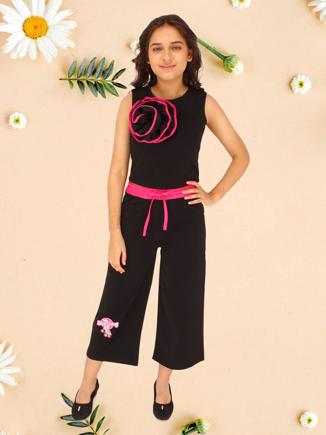 

CUTECUMBER Girls Embellished Top with Trousers, Black