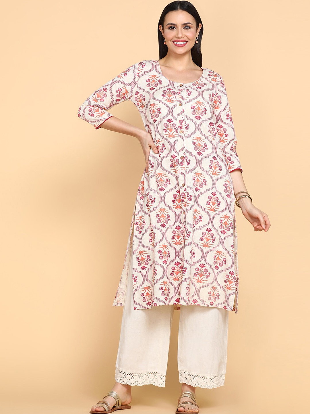 

aturabi Floral Printed Round Neck Cotton Straight Kurta, Cream