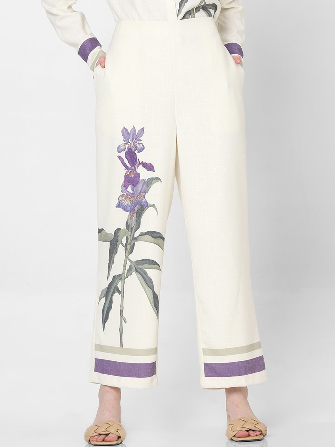 

Vero Moda Women Floral Printed Straight Fit High-Rise Trousers, Off white