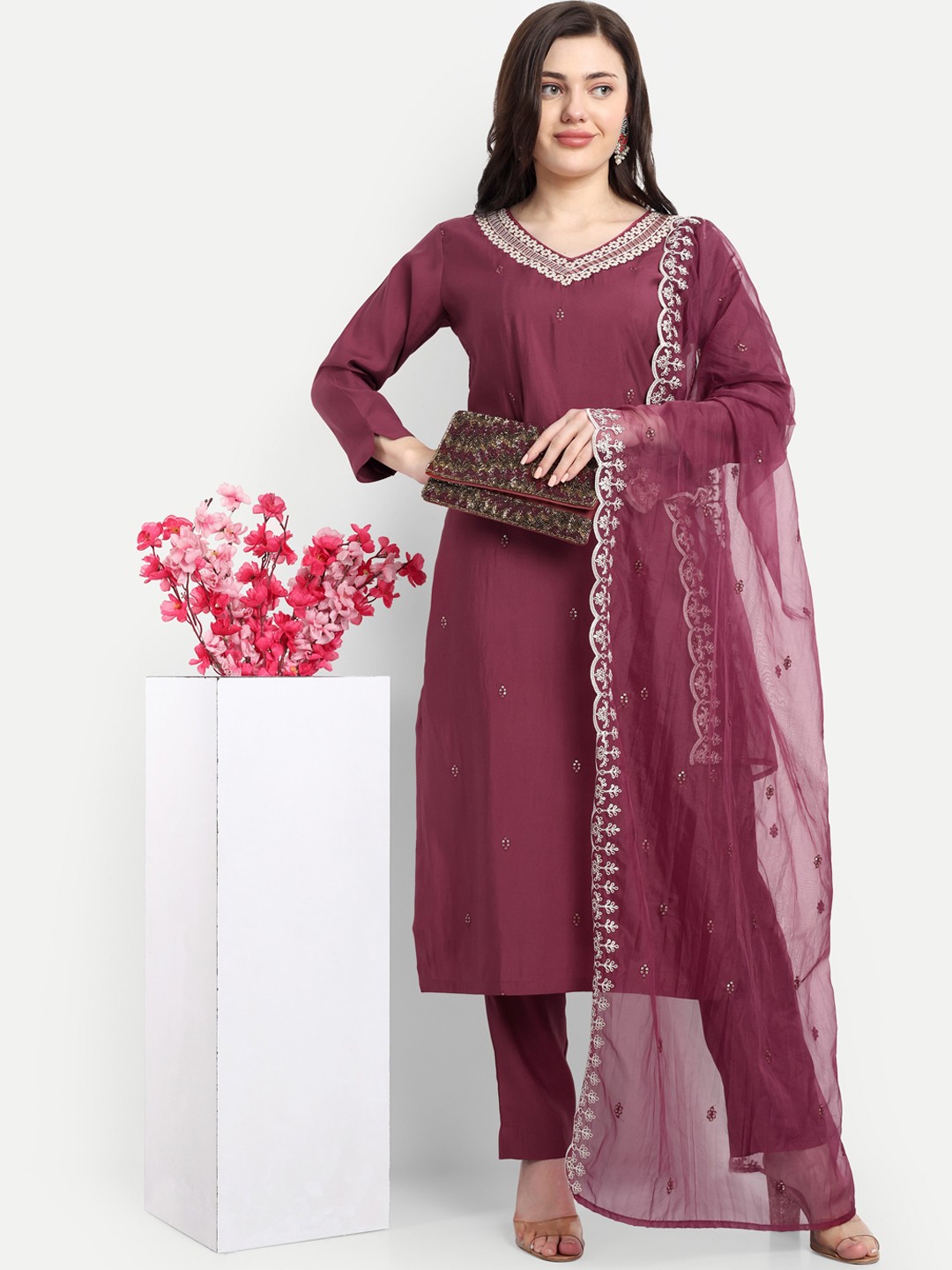 

V B SONS Regular Thread Work Kurta with Trouser & Dupatta, Maroon