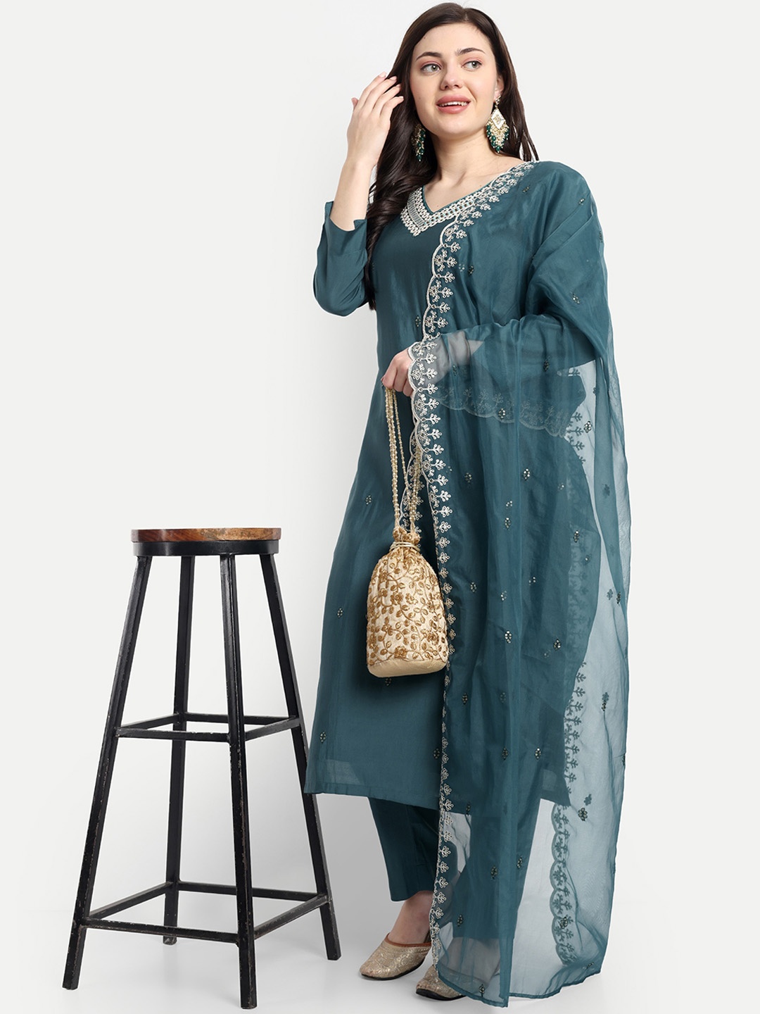 

V B SONS Ethnic Motifs Embroidered Straight Kurta with Trousers & With Dupatta, Green