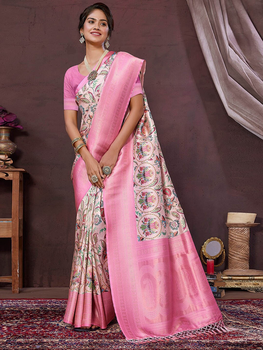 

SANSKAR Floral Printed Zari Silk Cotton Saree, Pink