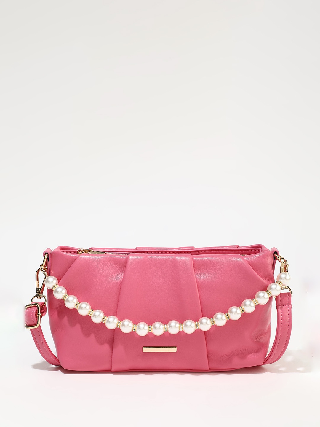 

LULU & SKY Structured Sling Bag, Red