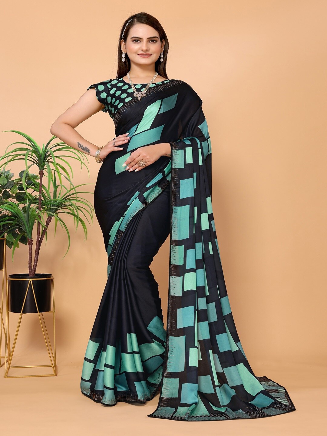 

ARYZE Geometric Printed Beads and Stones Party Saree, Blue