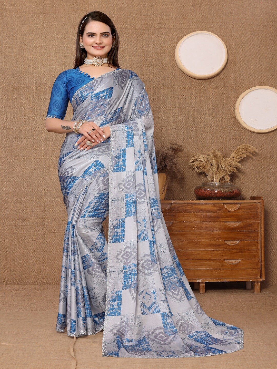 

ARYZE Geometric Printed Beads and Stones Party Saree, Blue