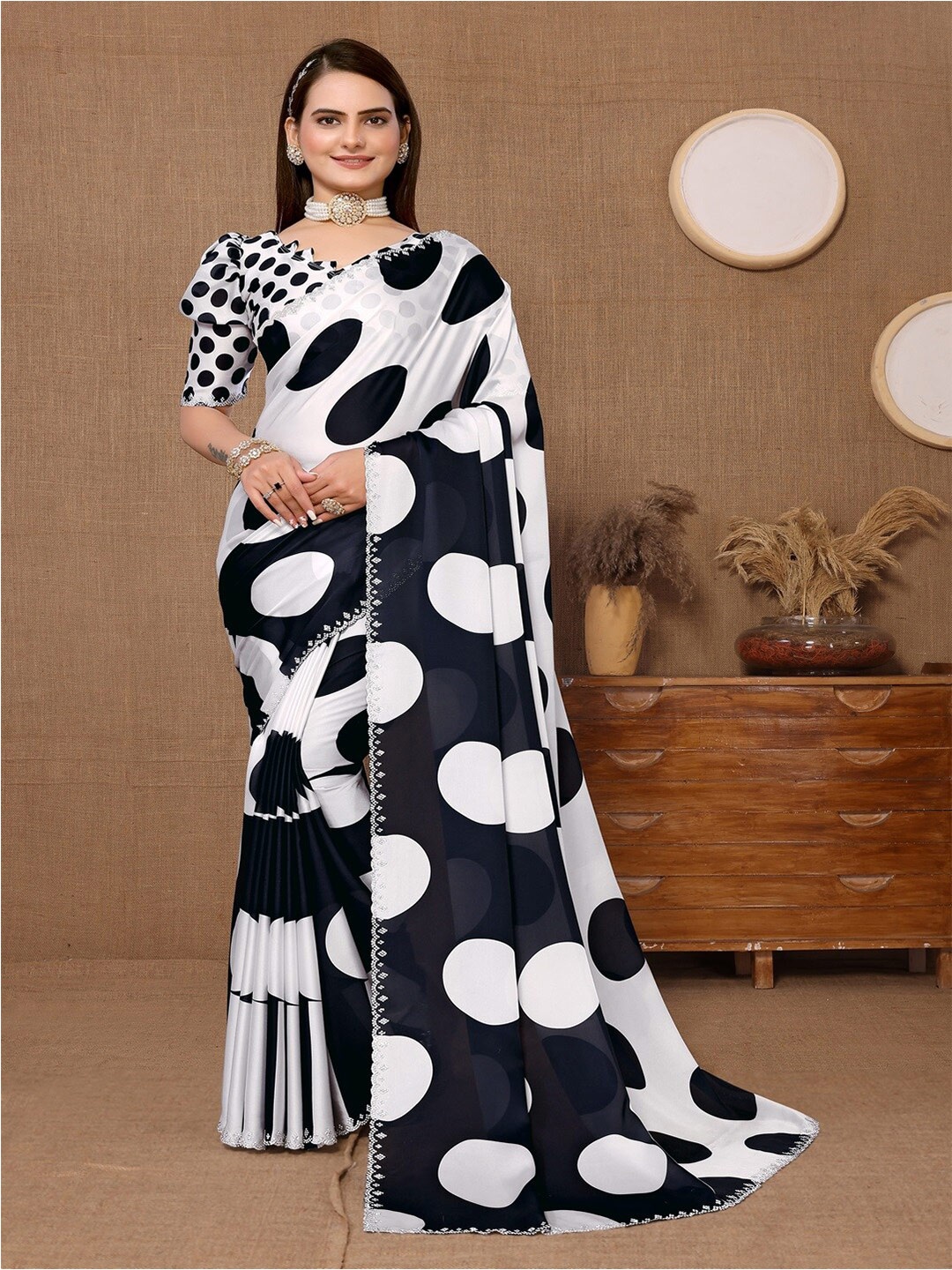 

ARYZE Polka Dot Beads and Stones Party Saree, White