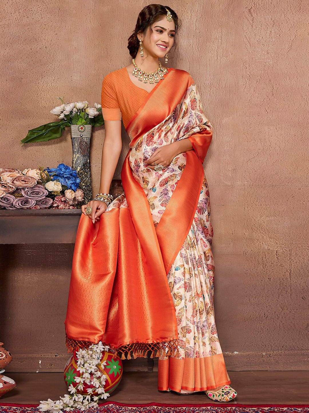 

SANSKAR Floral Printed Zari Silk Cotton Saree, Peach