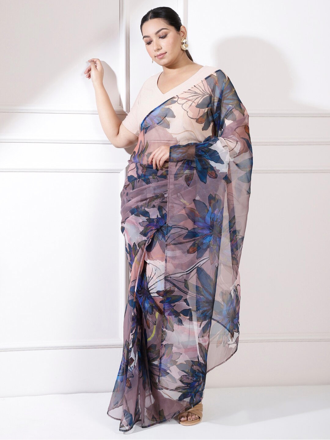 

Amydus Floral Printed Organza Ready To Wear Plus Size Saree, Beige