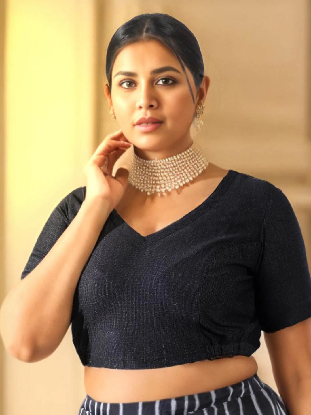 

Amydus Plus Size Short Sleeve Saree Blouse, Black