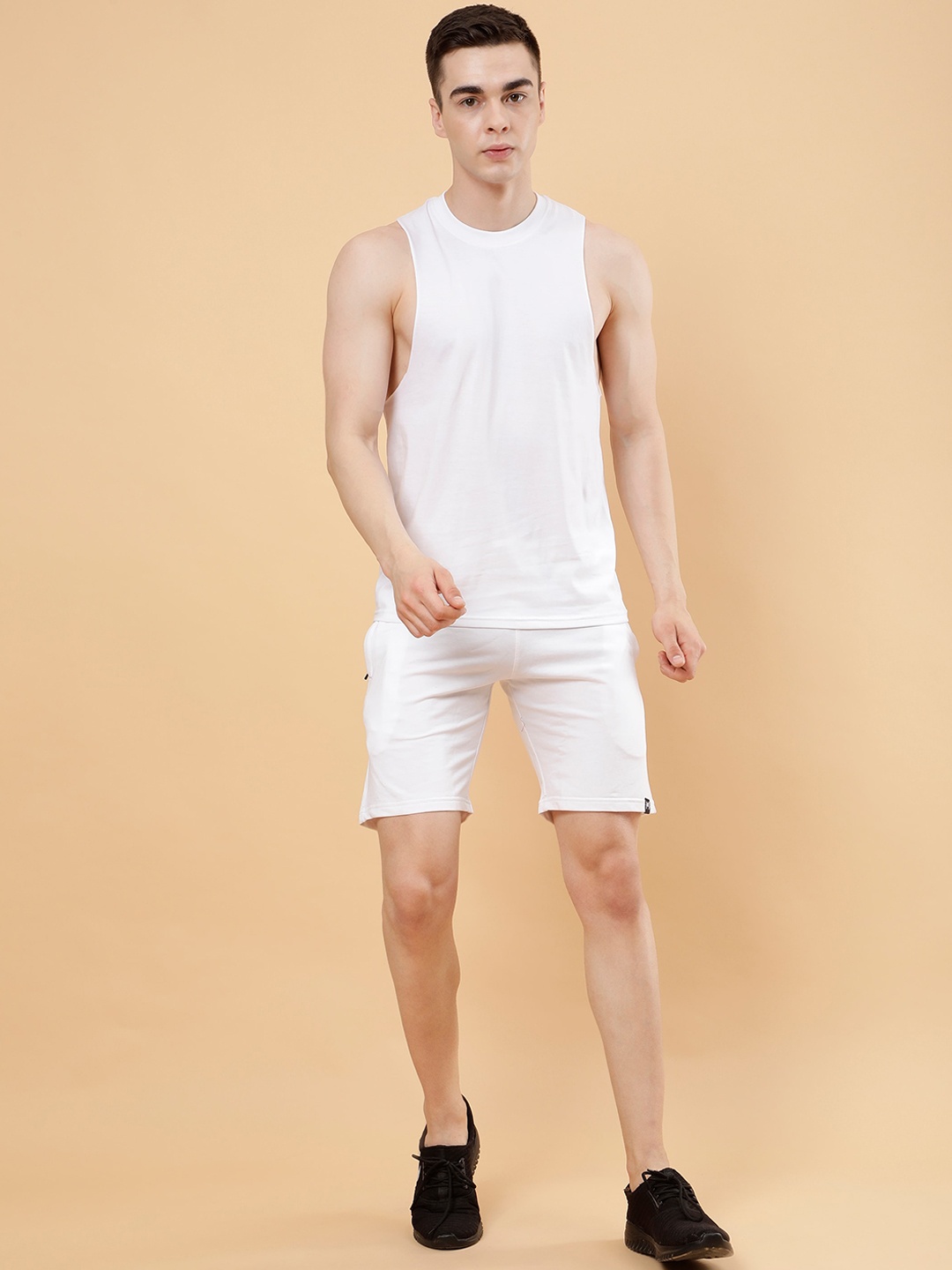 

PockMAN Cotton Rich Sleeveless Seamless Innerwear Vests M-Wht Seamless_S, White