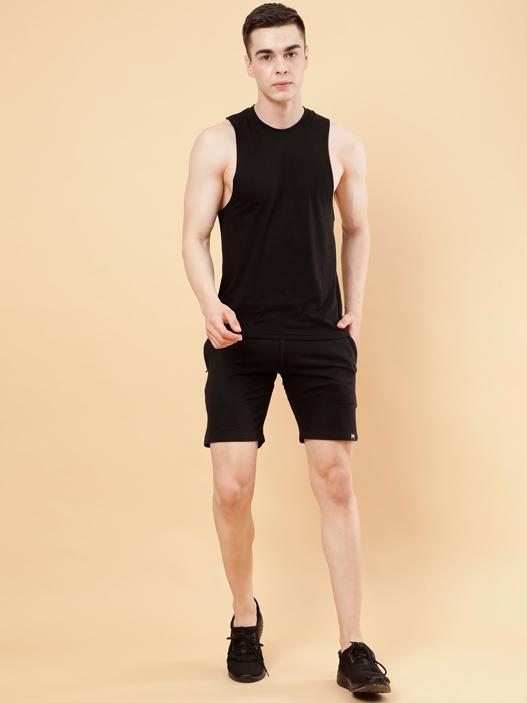 

PockMAN Cotton Seamless Innerwear Vests- M-Blk Seamless_S, Black