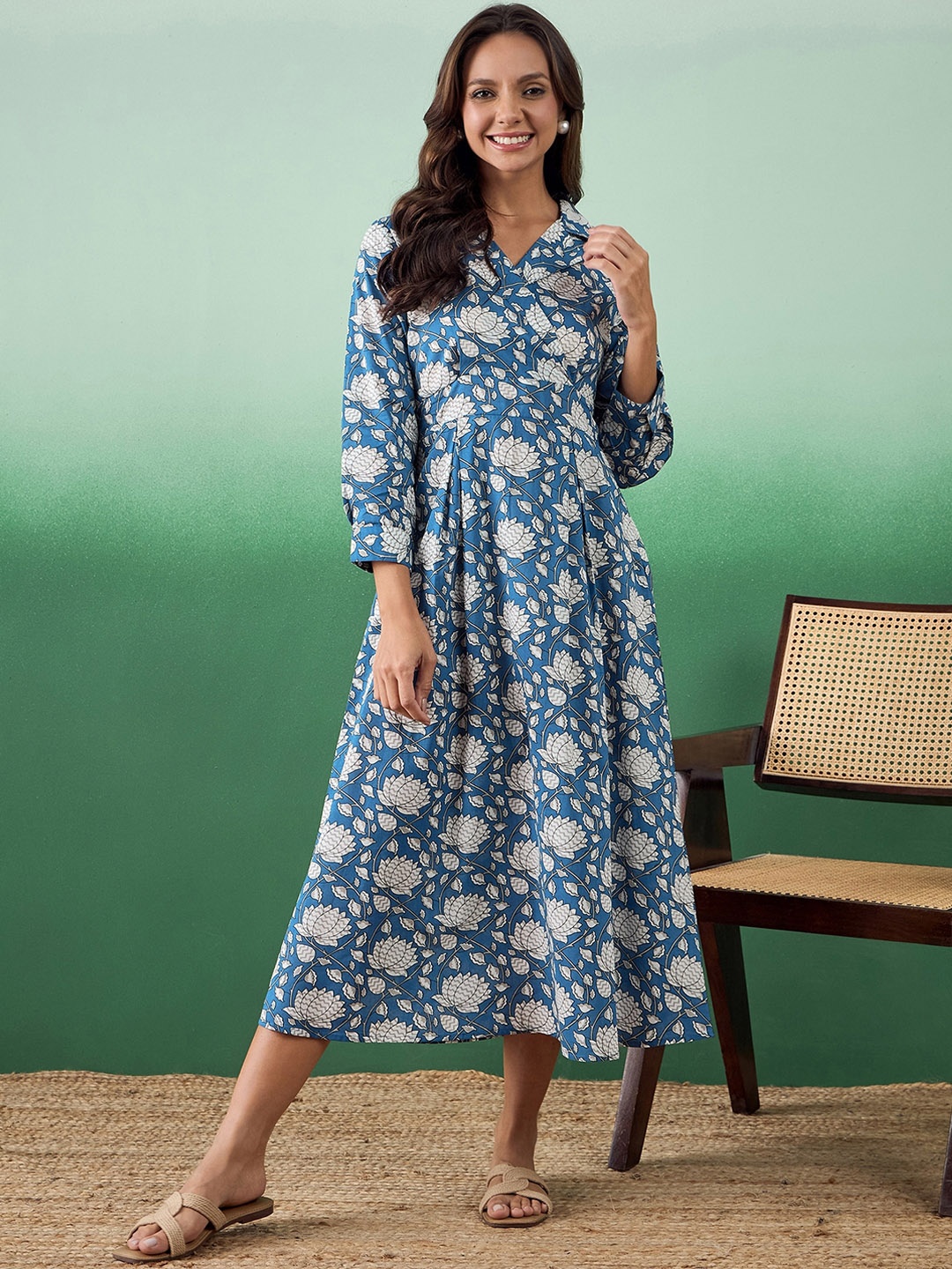 

Sangria Floral Printed Pleated Fit & Flare Pure Cotton Ethnic Dress, Blue