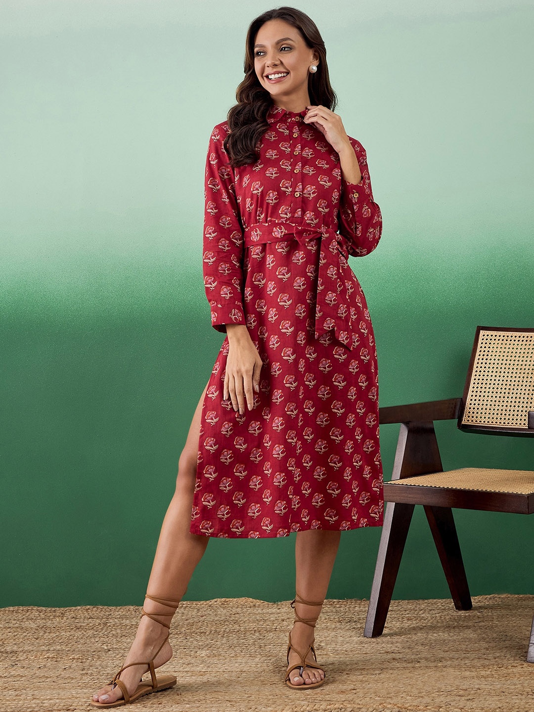 

Sangria Floral Printed Pure Cotton Shirt Collar Ethnic Dress With Belt, Red
