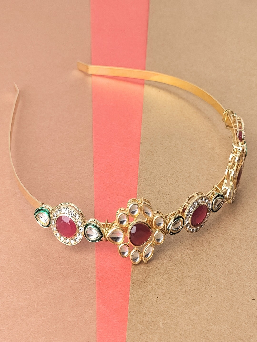 

UNIVERSITY TRENDZ Gold-Plated Kundan Studded Sheeshphool Head Jewellery