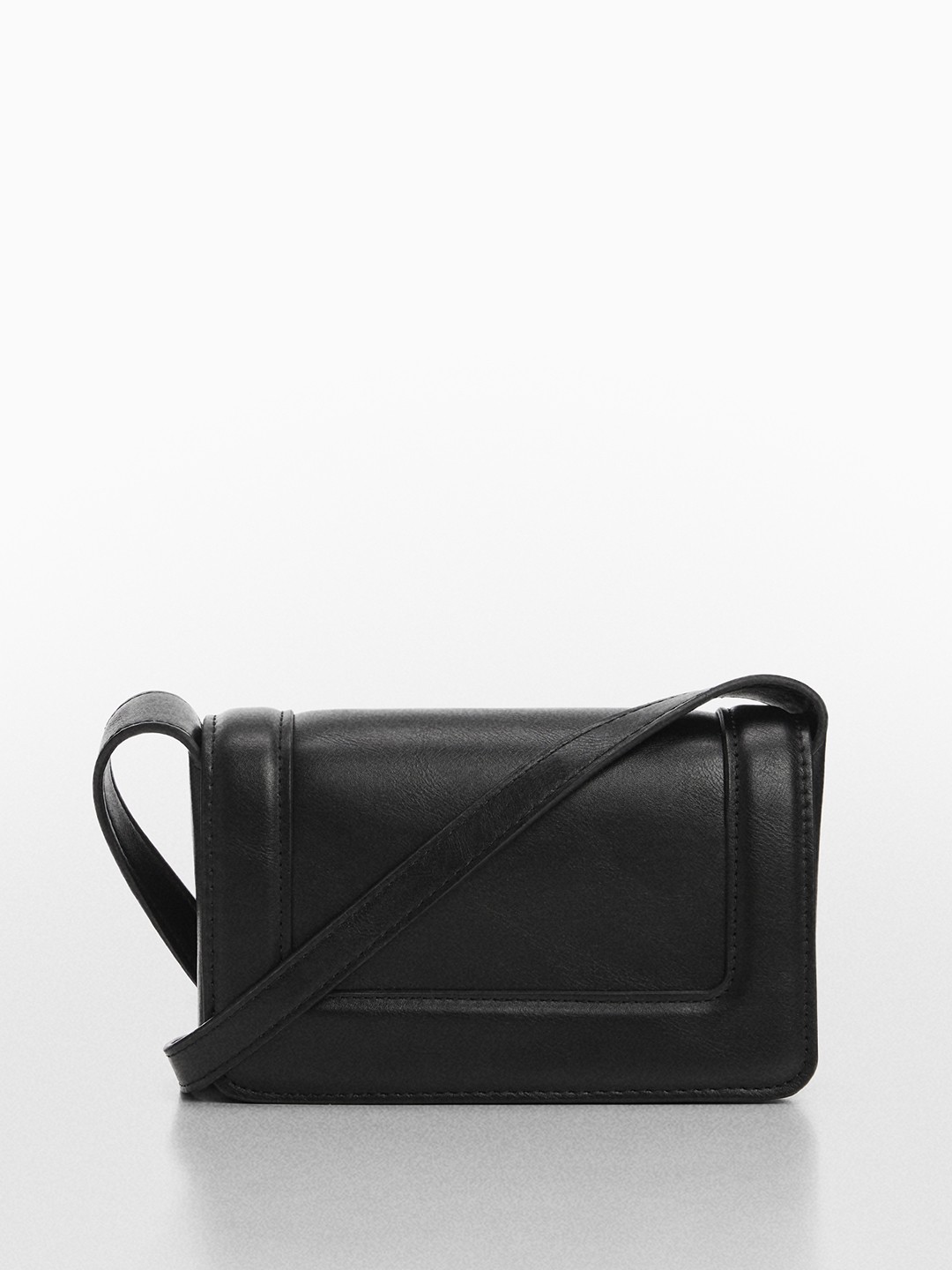 

MANGO Structured Sling Bag, Black