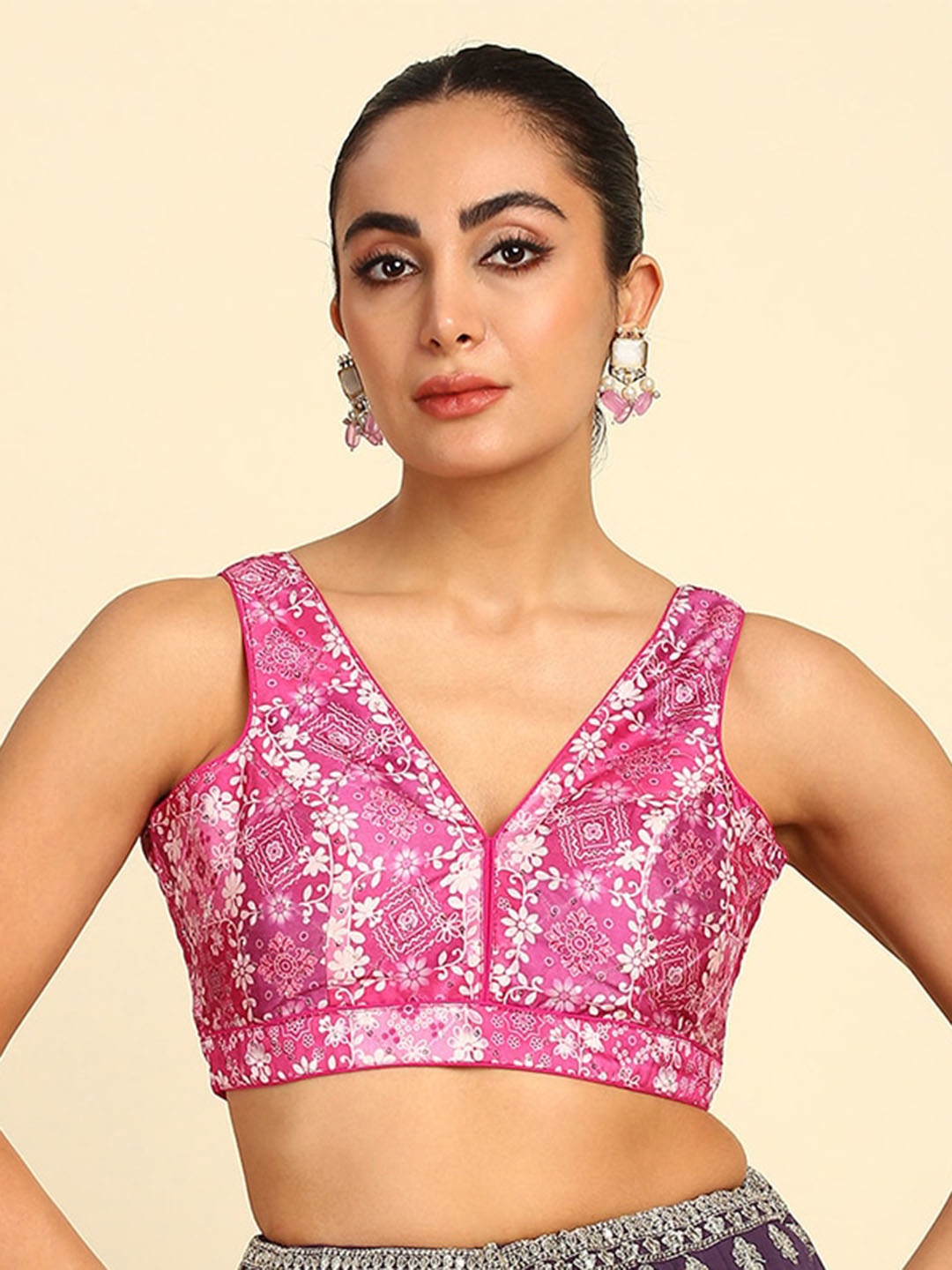 

Soch Floral Printed Sequinned Padded Saree Blouse, Magenta