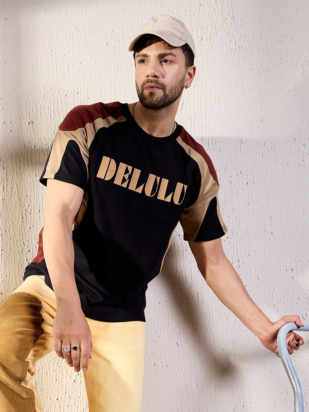 

FUGAZEE Black Typography Printed Cotton Oversized Tshirt