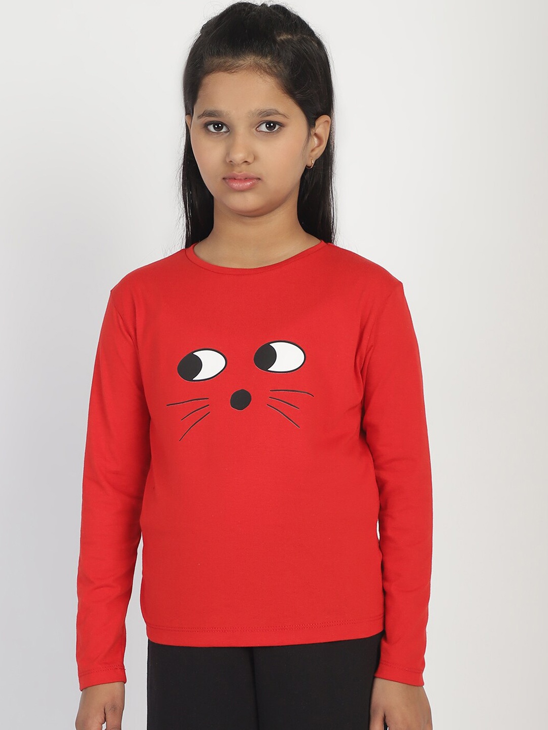 

Rute Girls Typography Printed Drop-Shoulder Sleeves Applique T-shirt, Red
