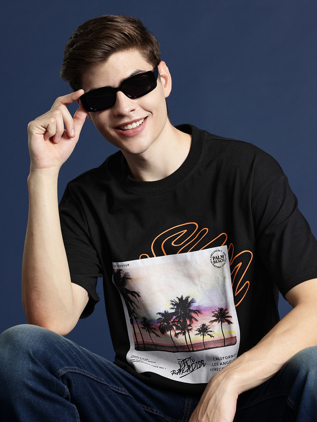 

Mast & Harbour Graphic Printed T-shirt, Black