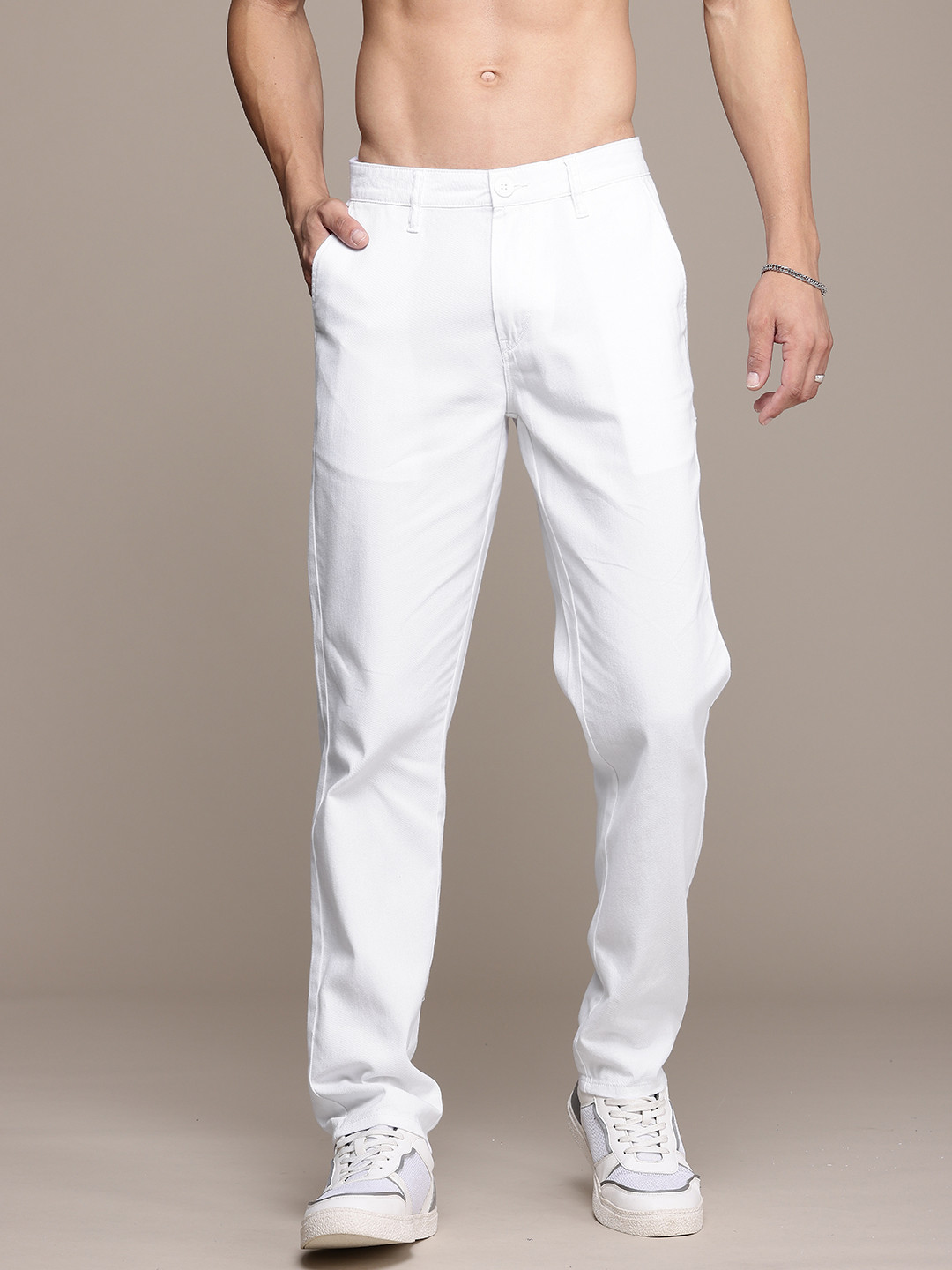 

The Roadster Life Co. Men Pure Cotton Regular Trousers, White