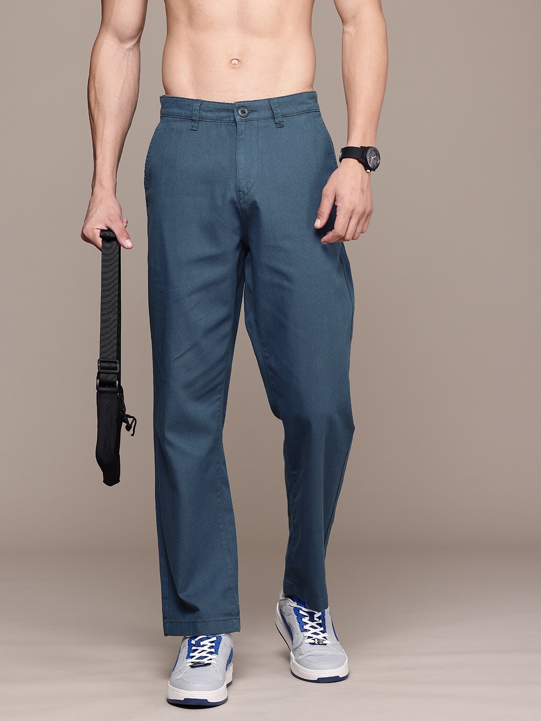 

The Roadster Life Co. Men Pure Cotton Straight Fit Chinos Trousers, Blue
