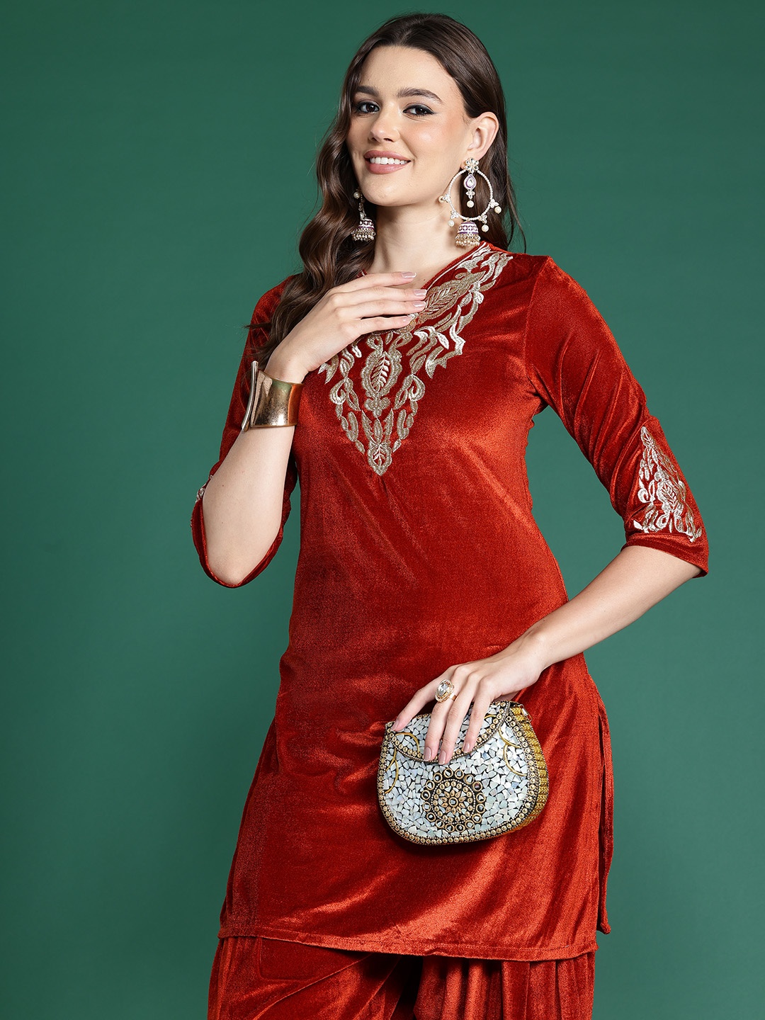 

Sangria Velvet Finish Yoke Design Kurta with Patiala, Rust