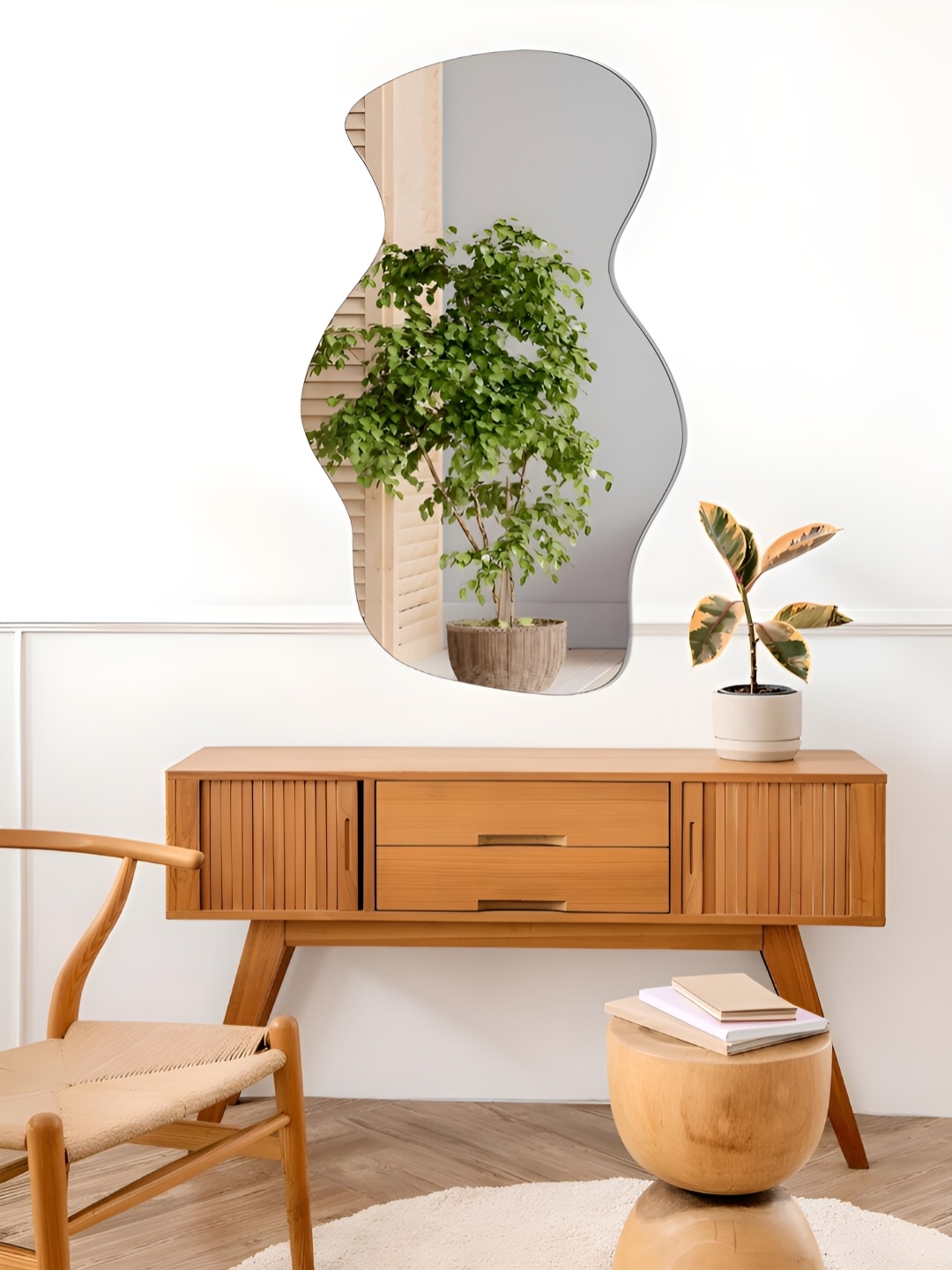 

THE HANDMADE FLAIR Transparent Irregular Shaped Wall Mirror Home Decor, Gold
