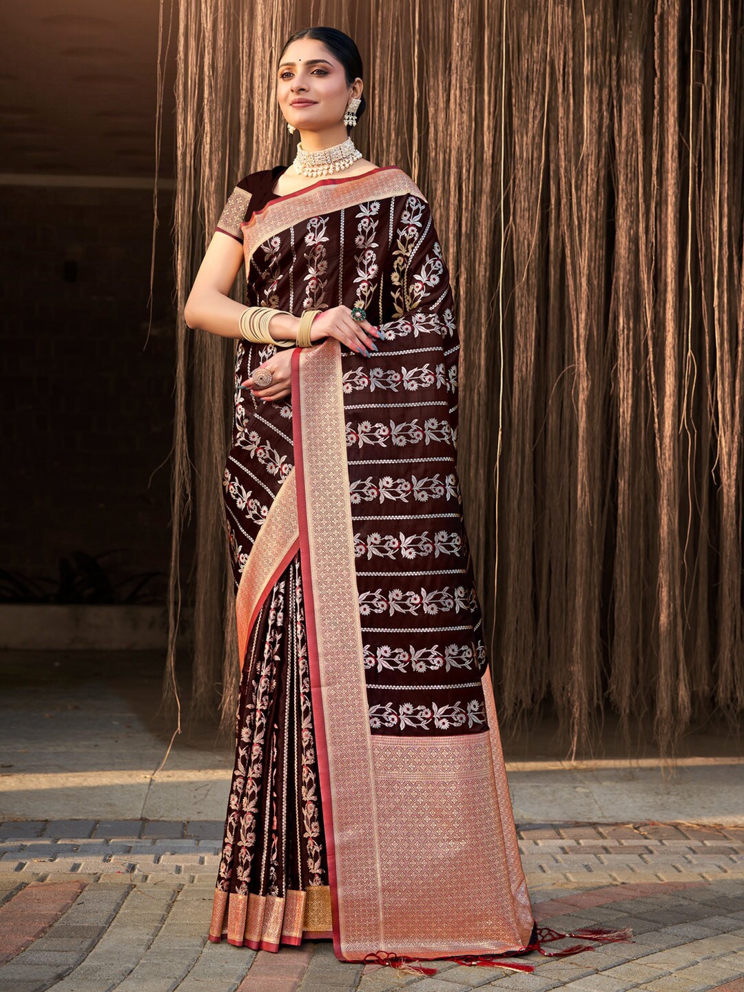 

SANGAM PRINTS Floral Woven Design Zari Satin Banarasi Saree, Brown