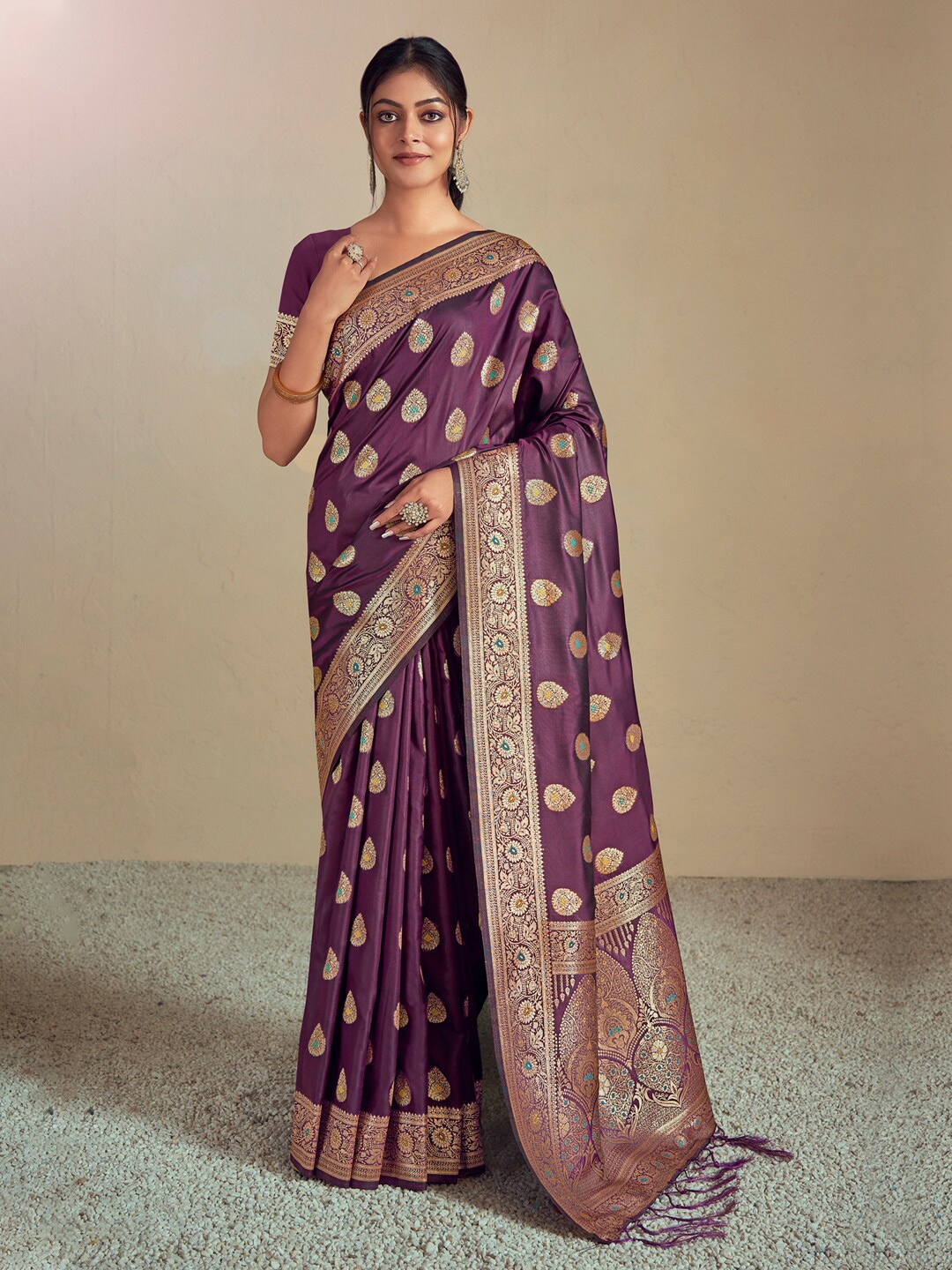 

SANGAM PRINTS Floral Woven Design Zari Banarasi Saree, Purple