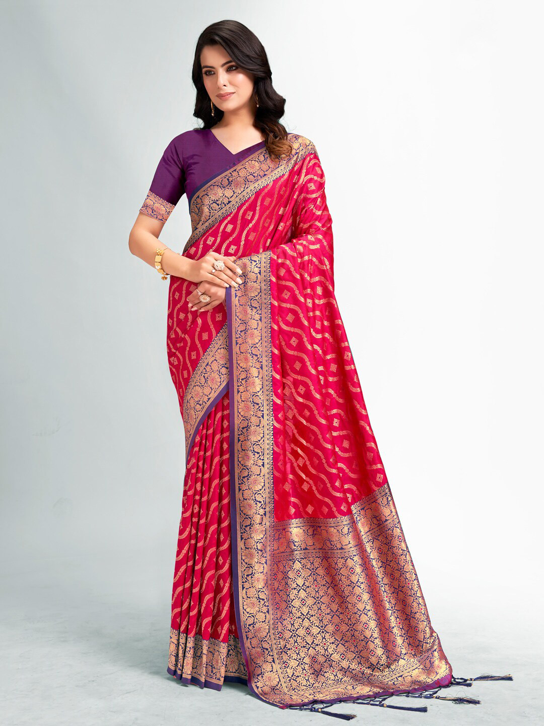 

SANGAM PRINTS Ethnic Motifs Woven Design Zari Banarasi Saree, Pink