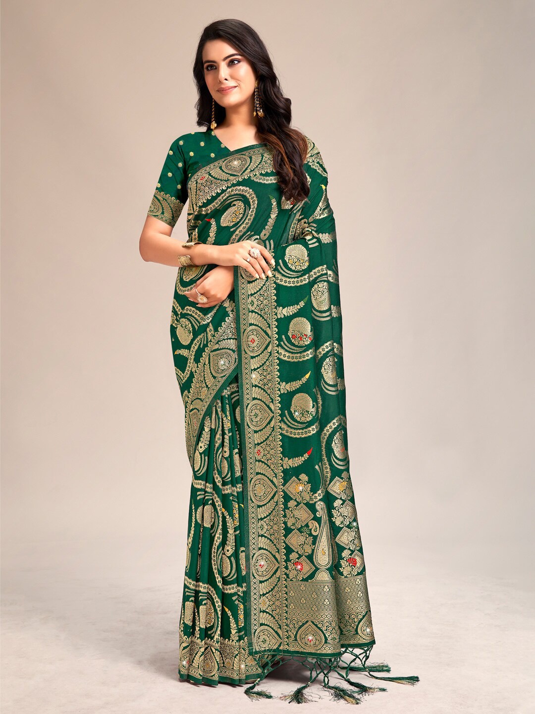 

SANGAM PRINTS Ethnic Motifs Woven Design Zari Banarasi Saree, Green